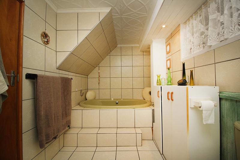 4 Bedroom Property for Sale in Groot Brakrivier Central Western Cape